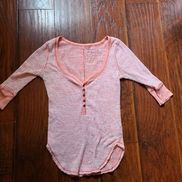 Free People We The Free Sweetheart Henley - Picture 3 of 4